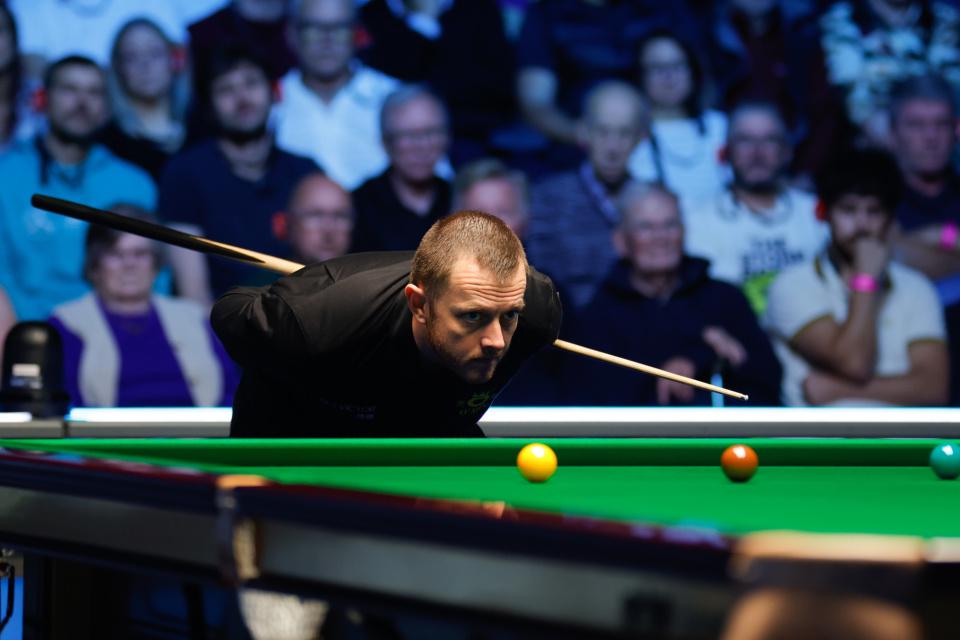 领先周跃龙, 反超拿到赛 领先周跃龙, 反超拿到赛