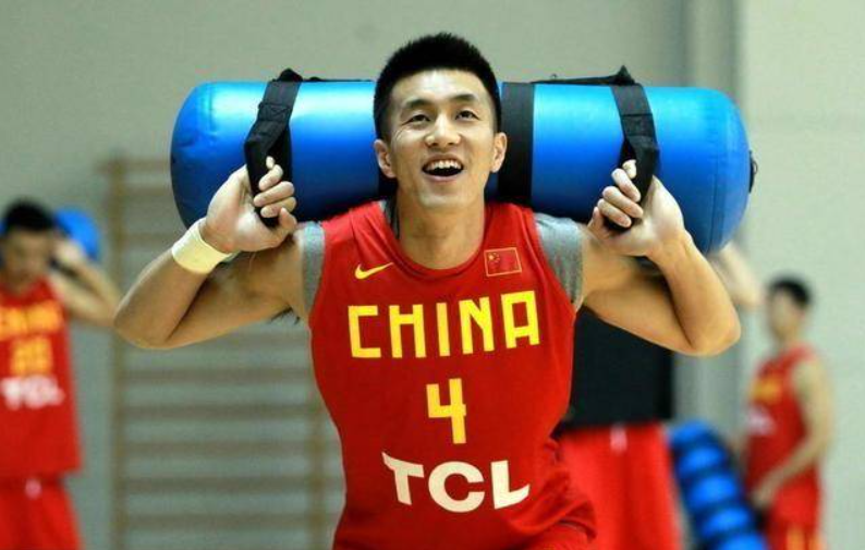 当时他带队, BhsAA, iXg 当时他带队, BhsAA, iXg